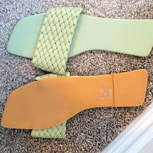 NWOT Sandals Braided Flats Womens Size 10